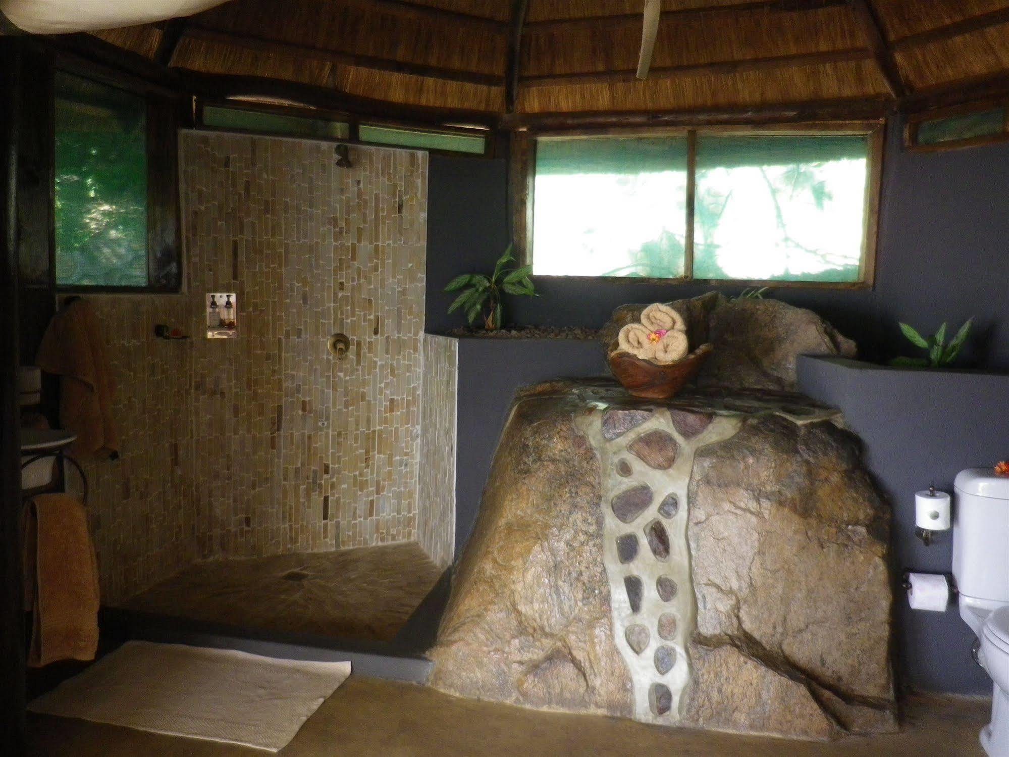 Blue Zebra Island Lodge Senga Luaran gambar