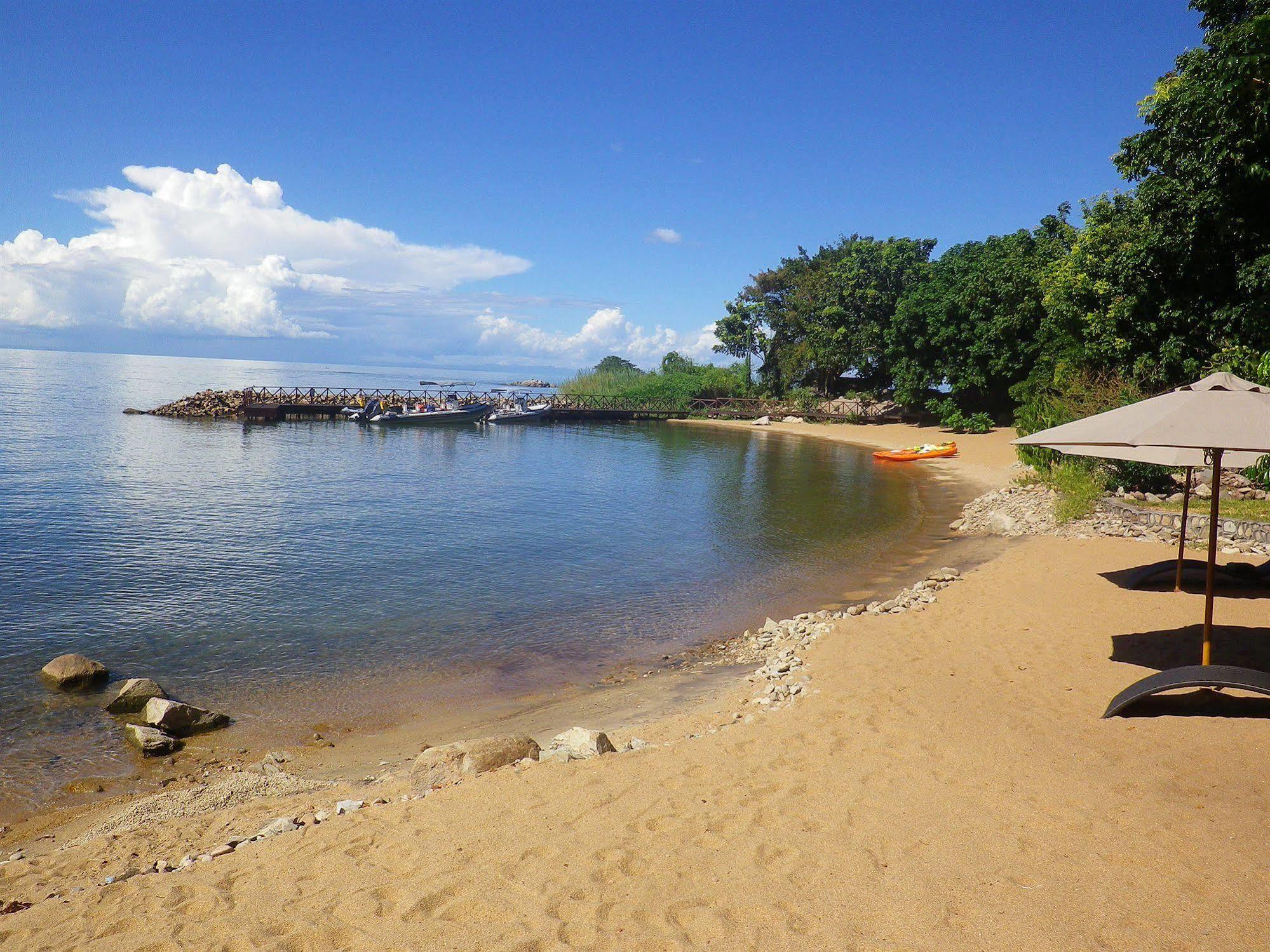 Blue Zebra Island Lodge Senga Luaran gambar